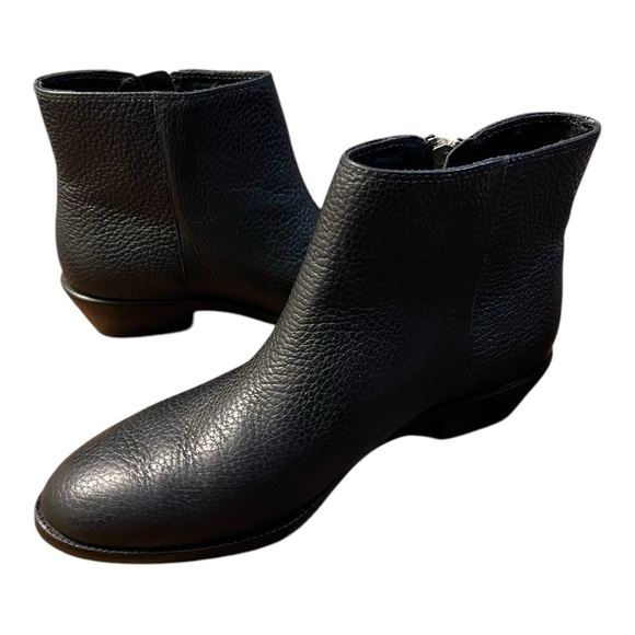 J. Crew Frankie Booties Black Pebbled Leather Casual Side Zip Ladies Size 8 - Picture 3 of 13